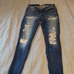 BKE Distressed Women's Skinny Jeans